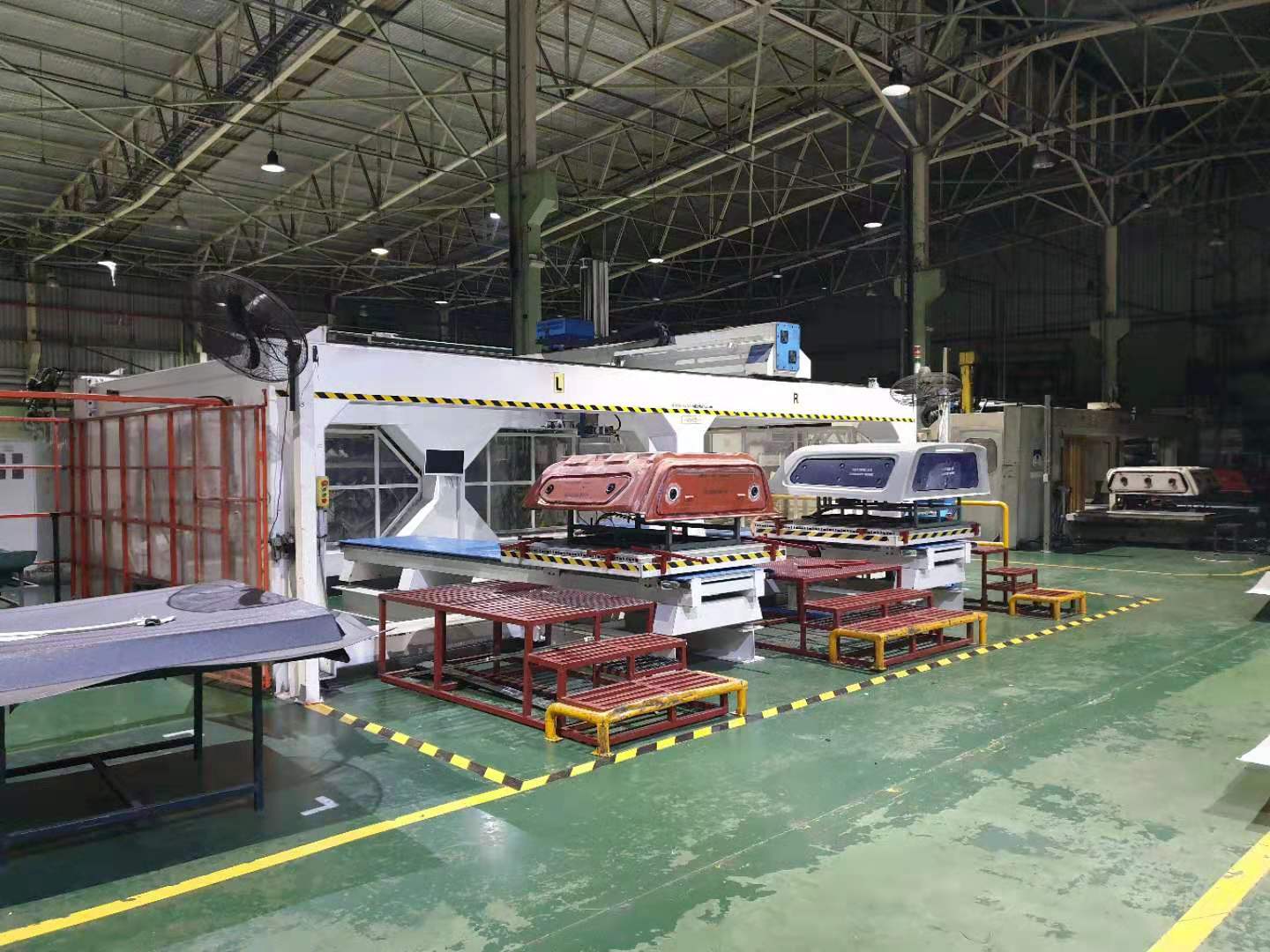 z 5 Axis CNC Router Milling 6000x3000mm Japan Servo 1Motor