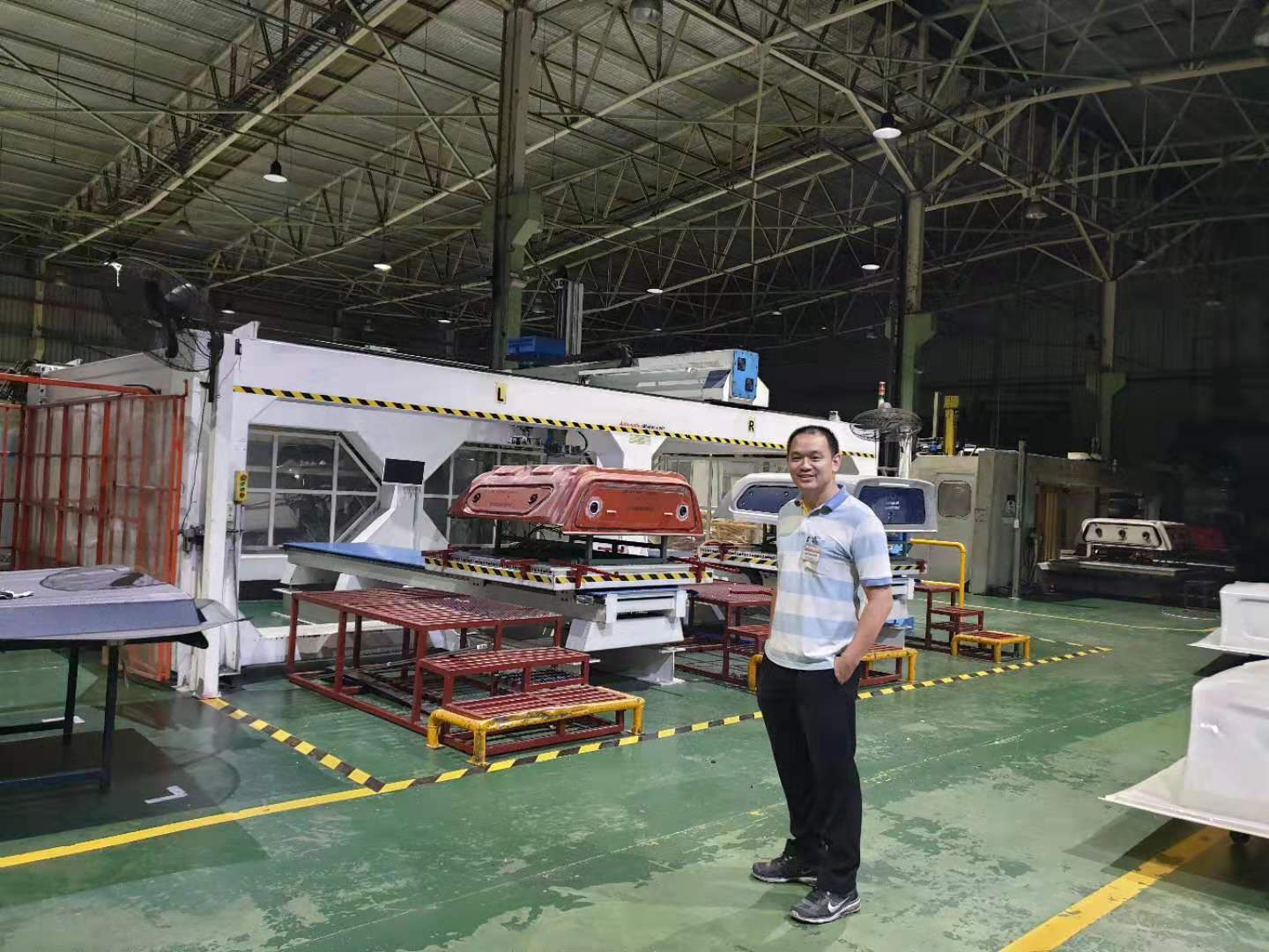 z 5 Axis CNC Router Milling 6000x3000mm Japan Servo Motor 2