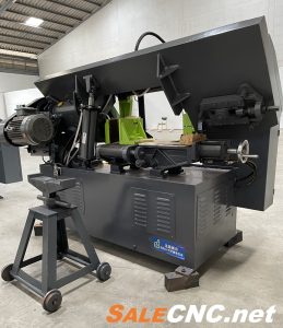เครื่องเลื่อยสายพาน ฺBand Saw Machine รุ่น GB4028 4